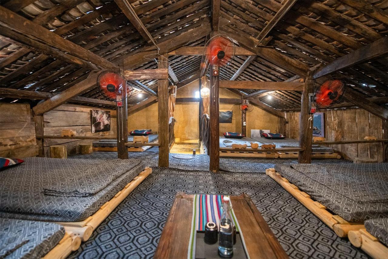 Khoi Home Dong Van  Exteriör bild